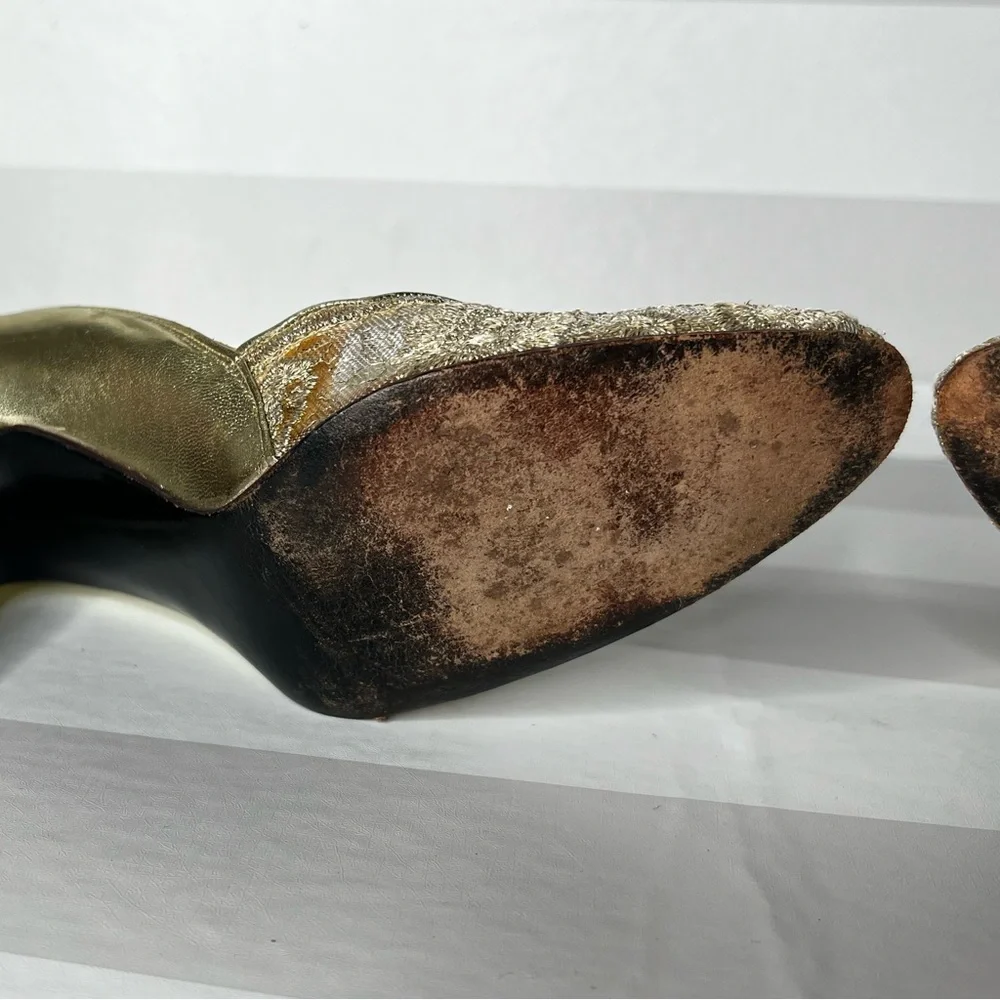 Vintage Stuart Weitzman For Martinique Leather Gold Pumps Bejeweled Size 7